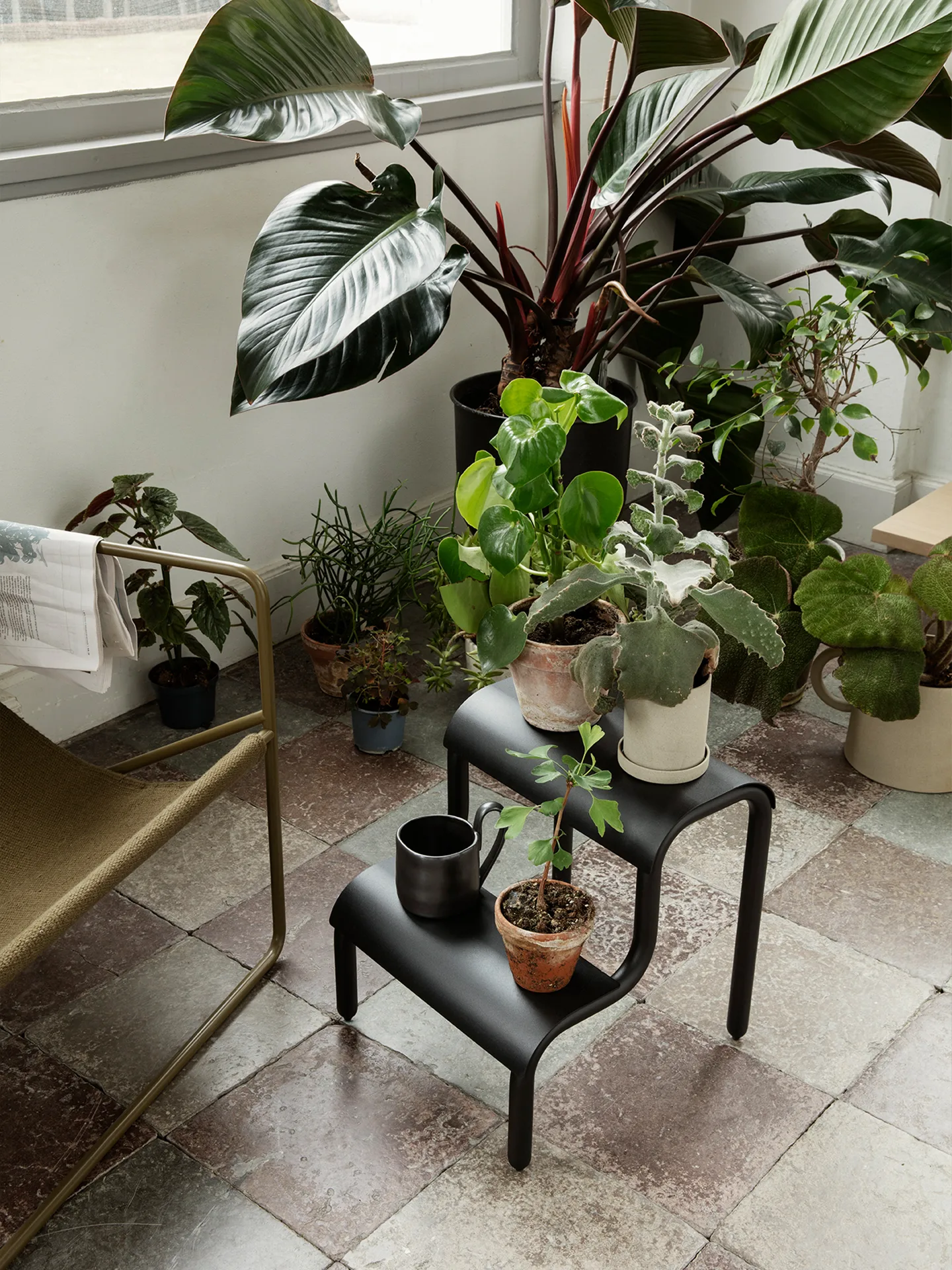 Up Tritthocker, Black Ferm Living