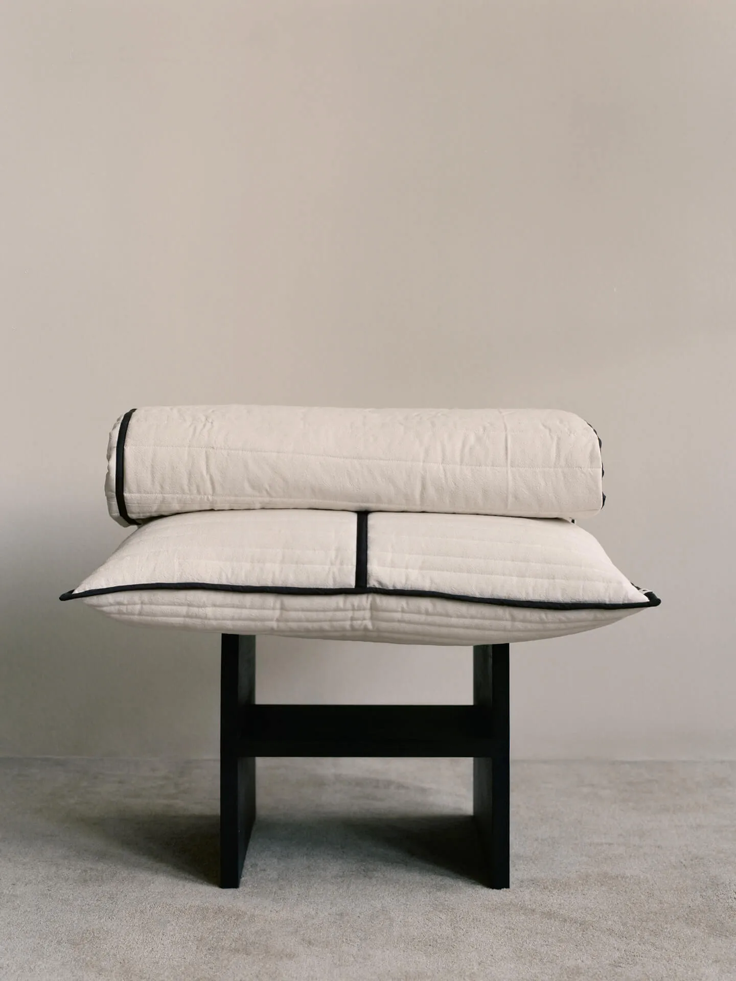 Vari gesteppte Kissen 60x80 cm, Natural-dark chocolate Ferm Living