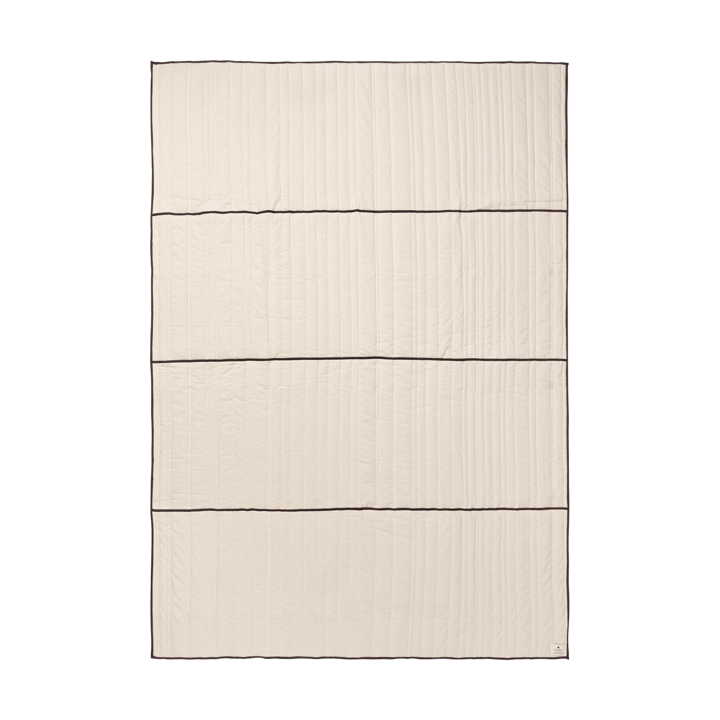 Vari gesteppte Tagesdecke - Natural-dark chocolate, 260x180 cm - Ferm Living