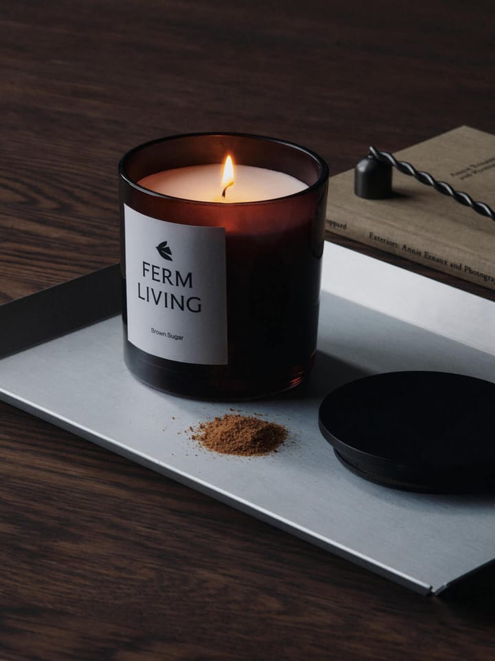 Vitto Duftkerze 45 h, Dark Grape Ferm Living