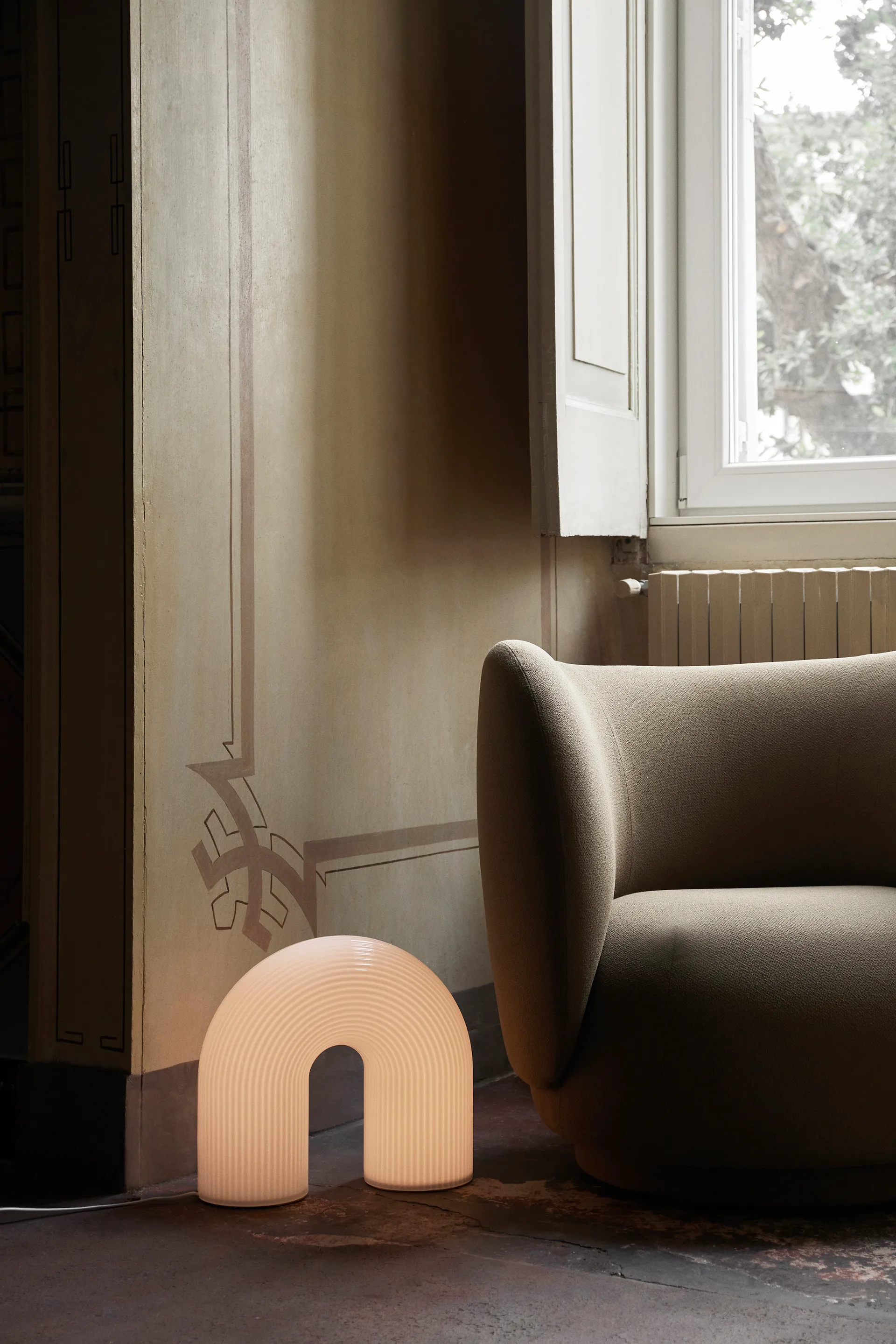 Vuelta Stehleuchte 40 x 16 x 36cm, White Ferm Living