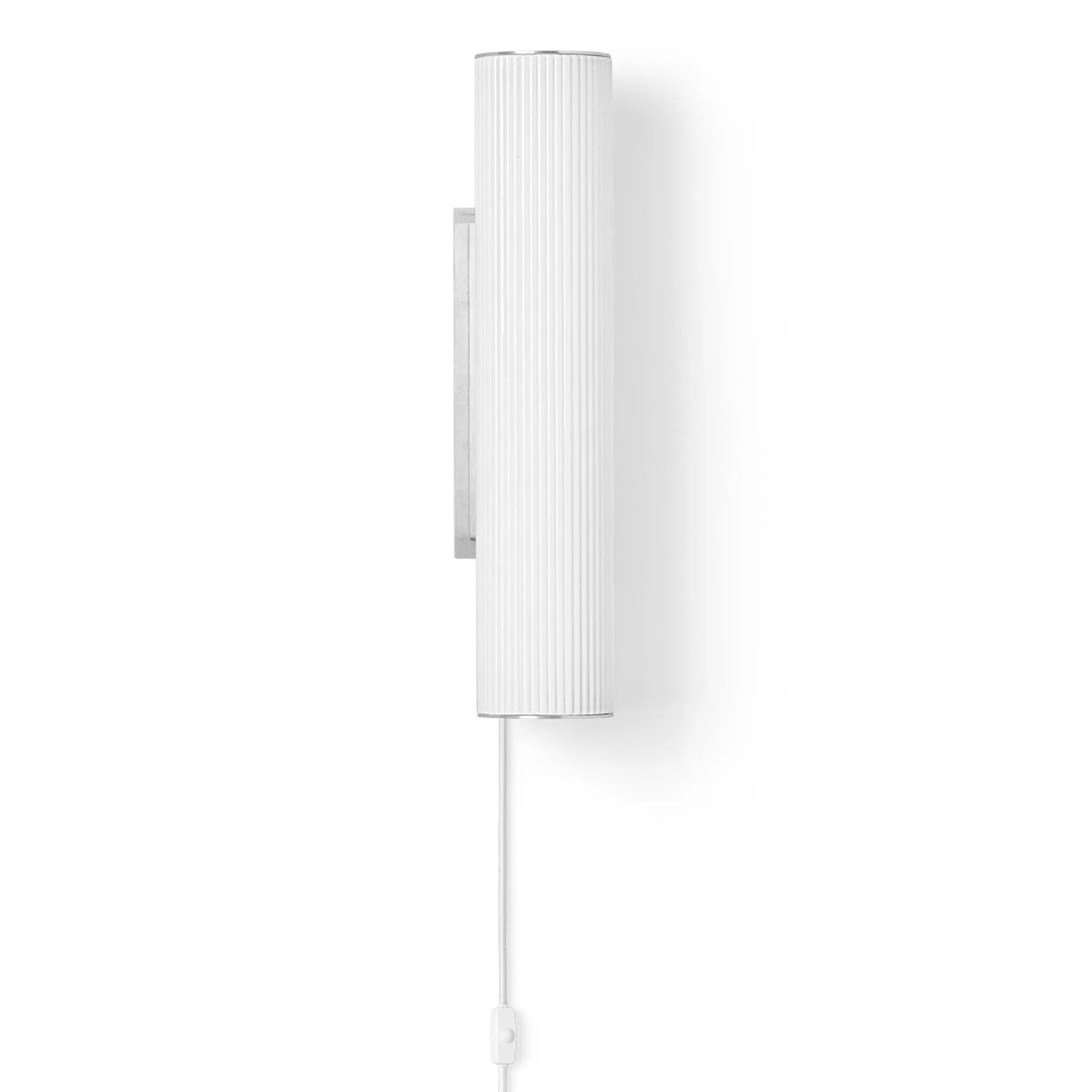 Vuelta Wandleuchte 40cm, Weiß-Edelstahl Ferm Living