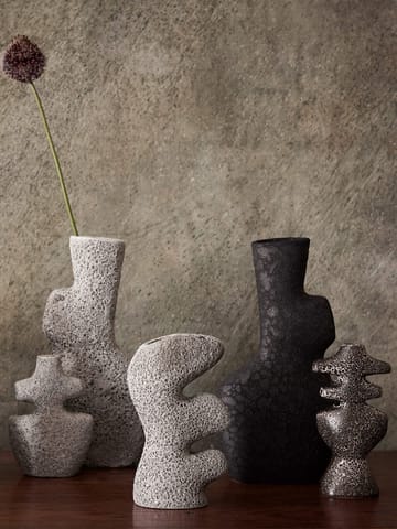 Yara Kerzenhalter medium - Grey Pumice - ferm LIVING