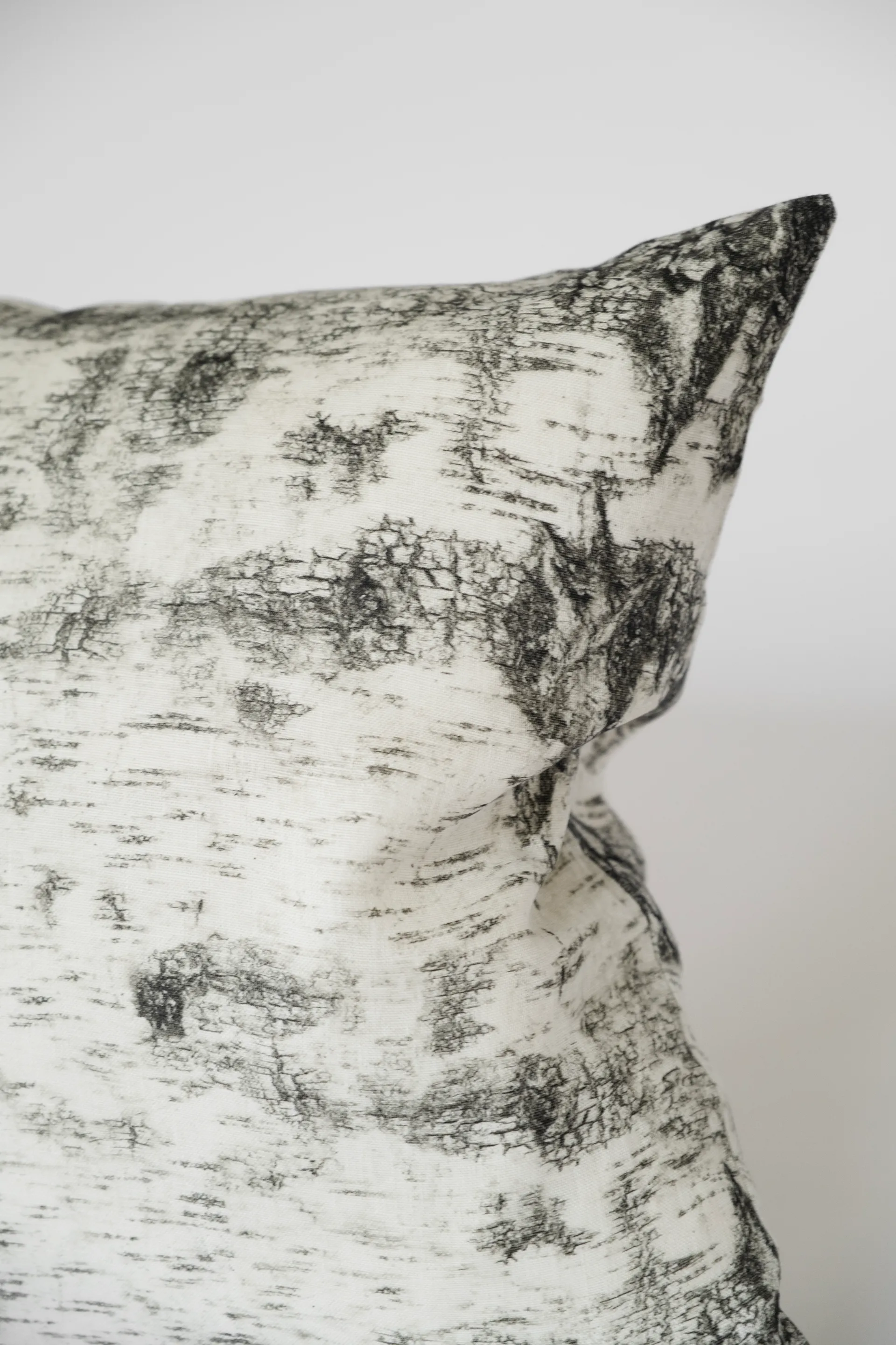 Näver Kissenbezug 48x48 cm, Black-white Fine Little Day