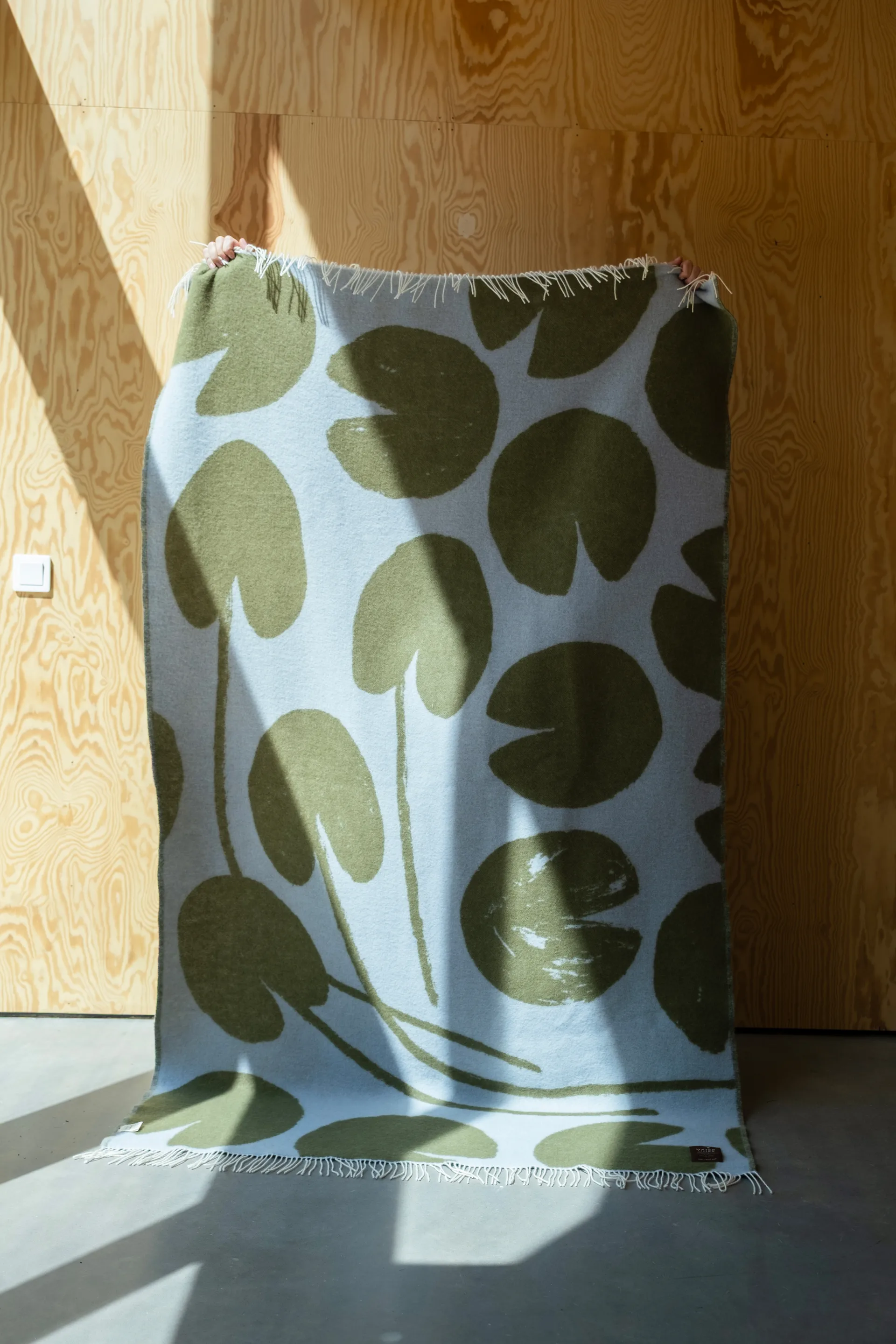 Water lilies Decke 130x220 cm, Brown Fine Little Day