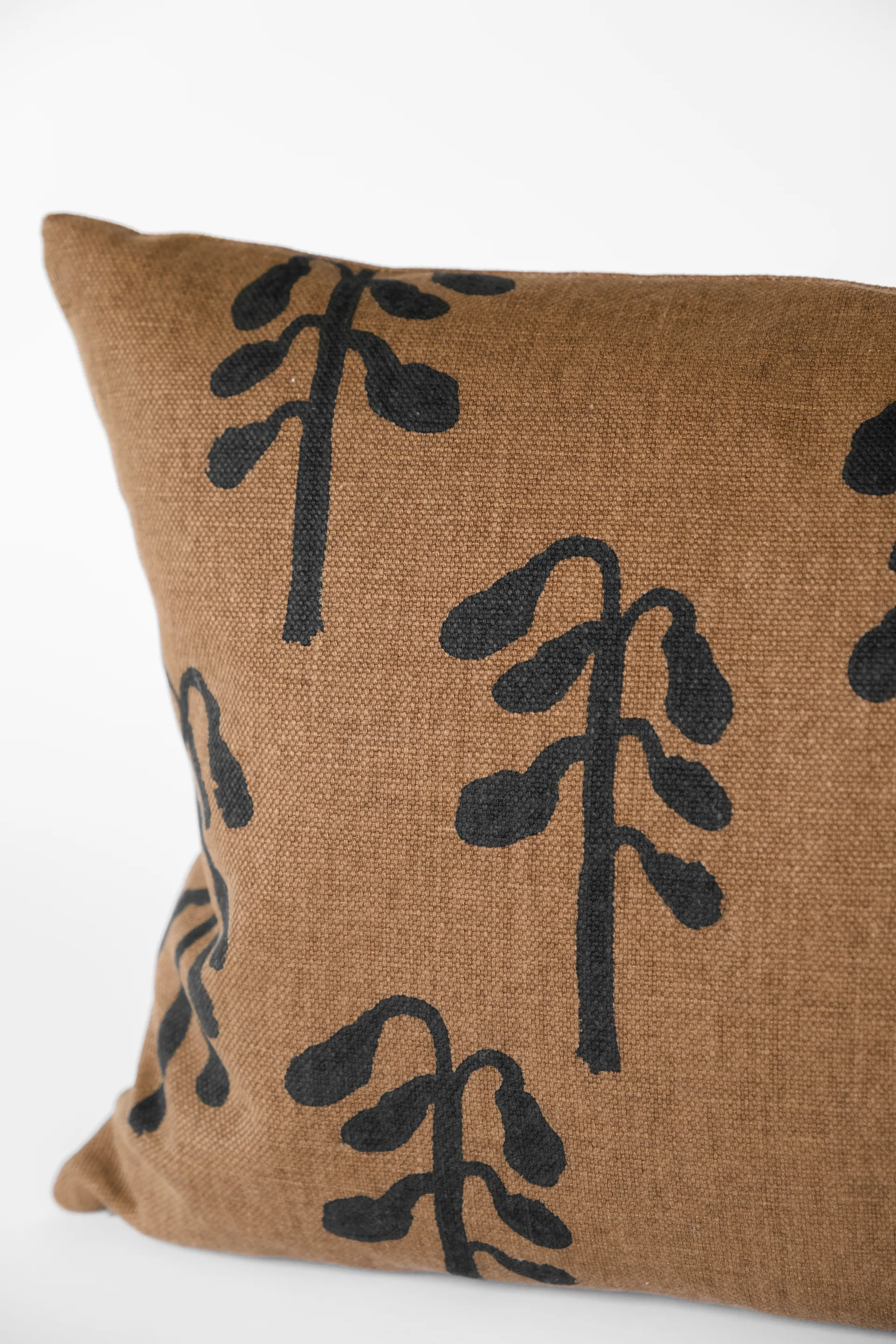 Weeping Birch Kissenbezug 38x58 cm, Brown Fine Little Day