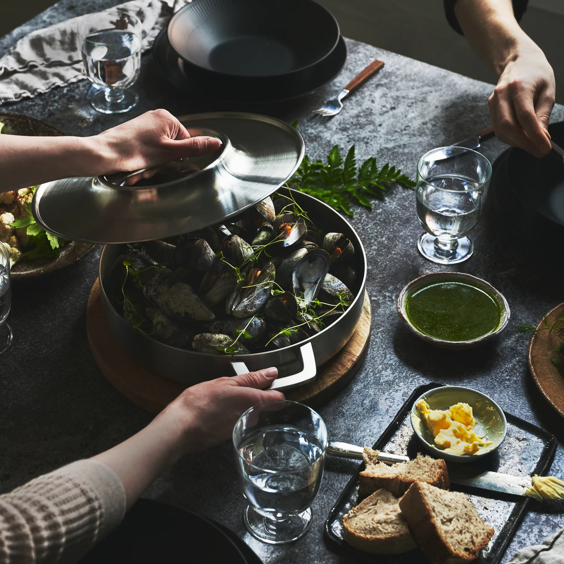 Norden Bräter Edelstahl, 28cm Fiskars