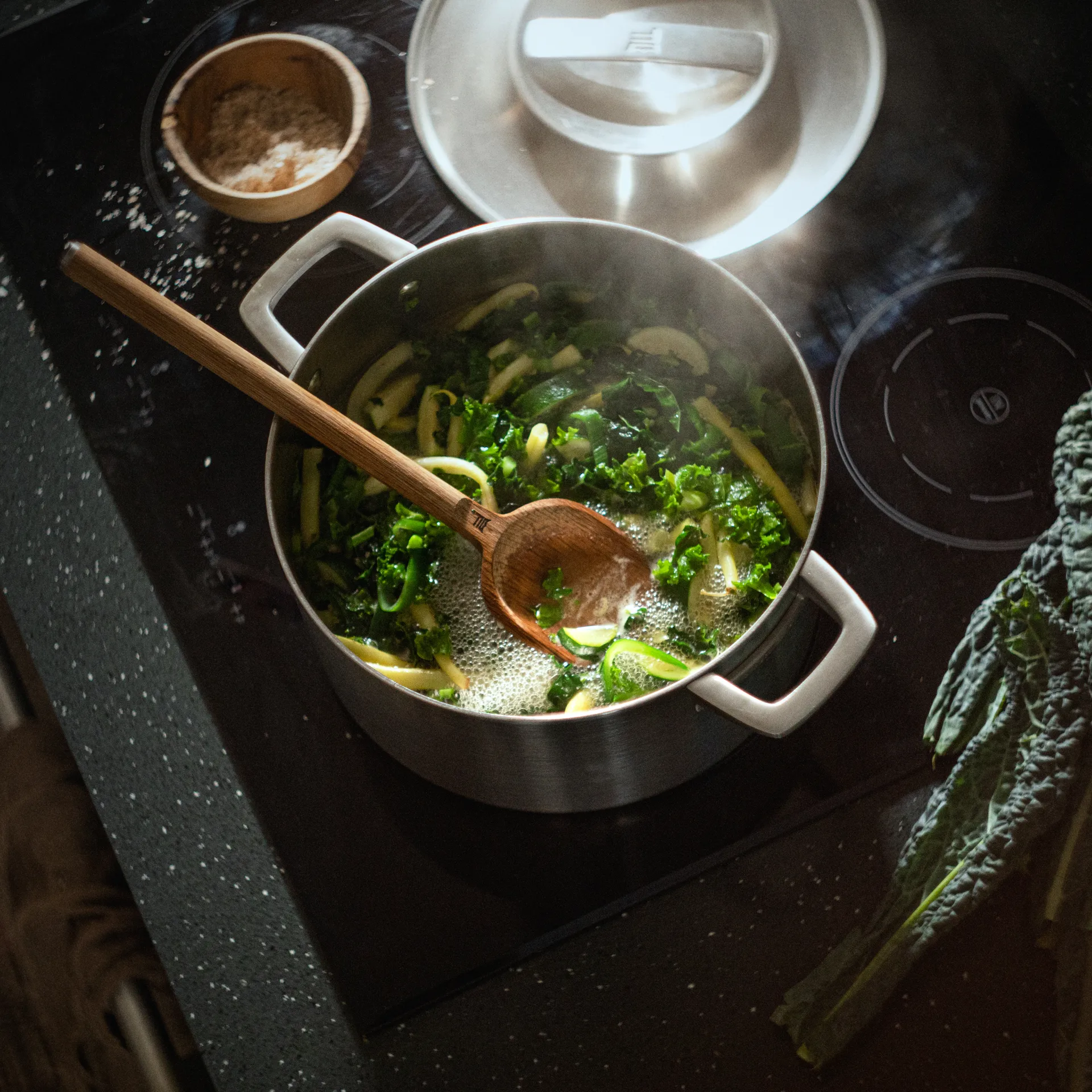 Norden Wokspatel, Eiche-Edelstahl Fiskars