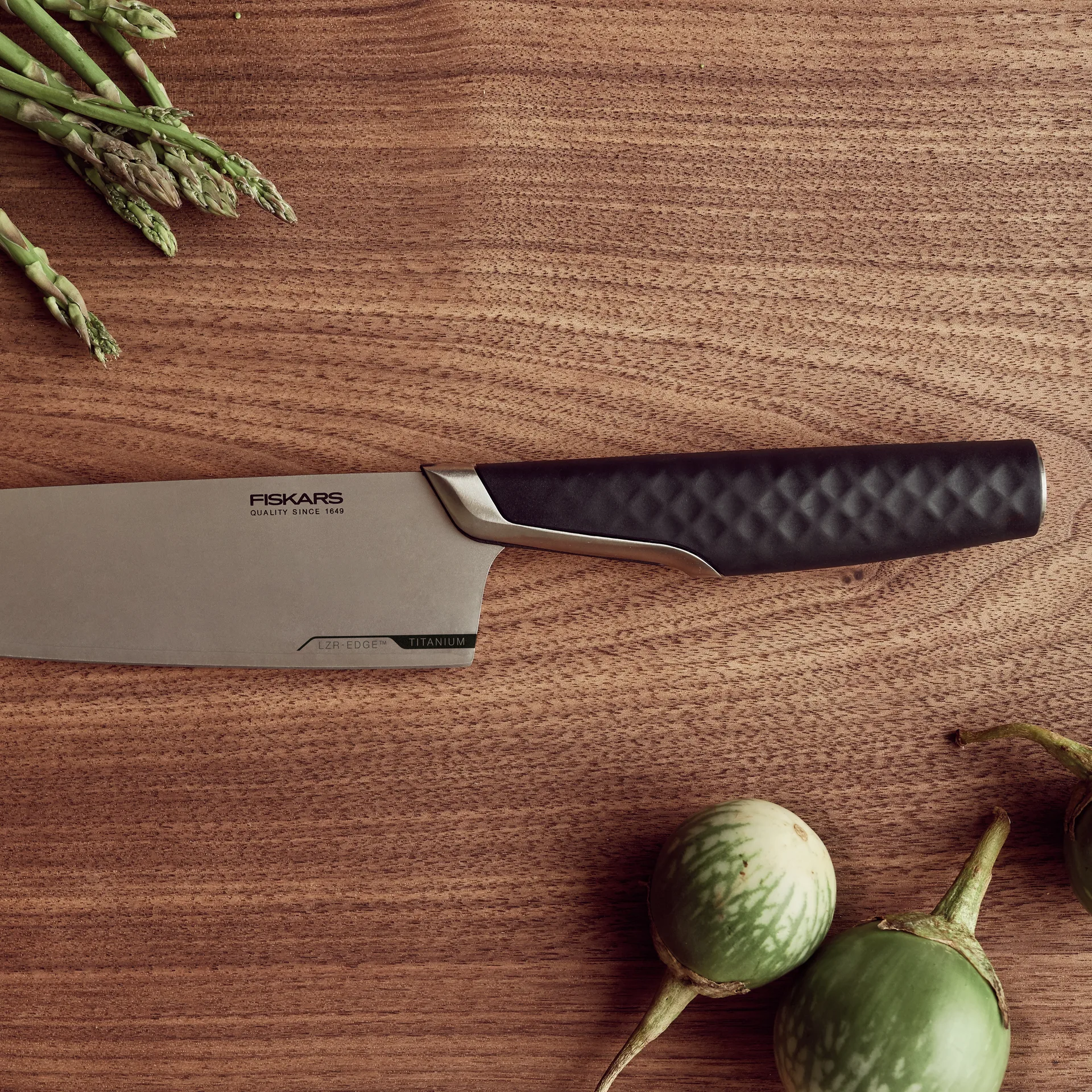 Titanium Kochmesser 20cm, Schwarz Fiskars