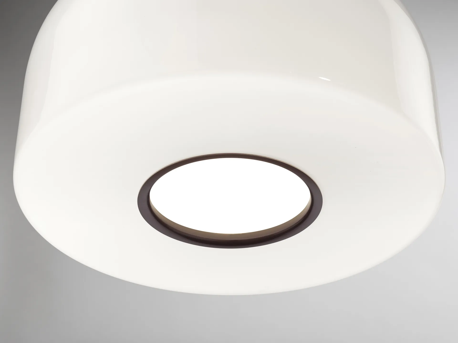 Bellhop Glass S2 Pendelleuchte, Choko Flos