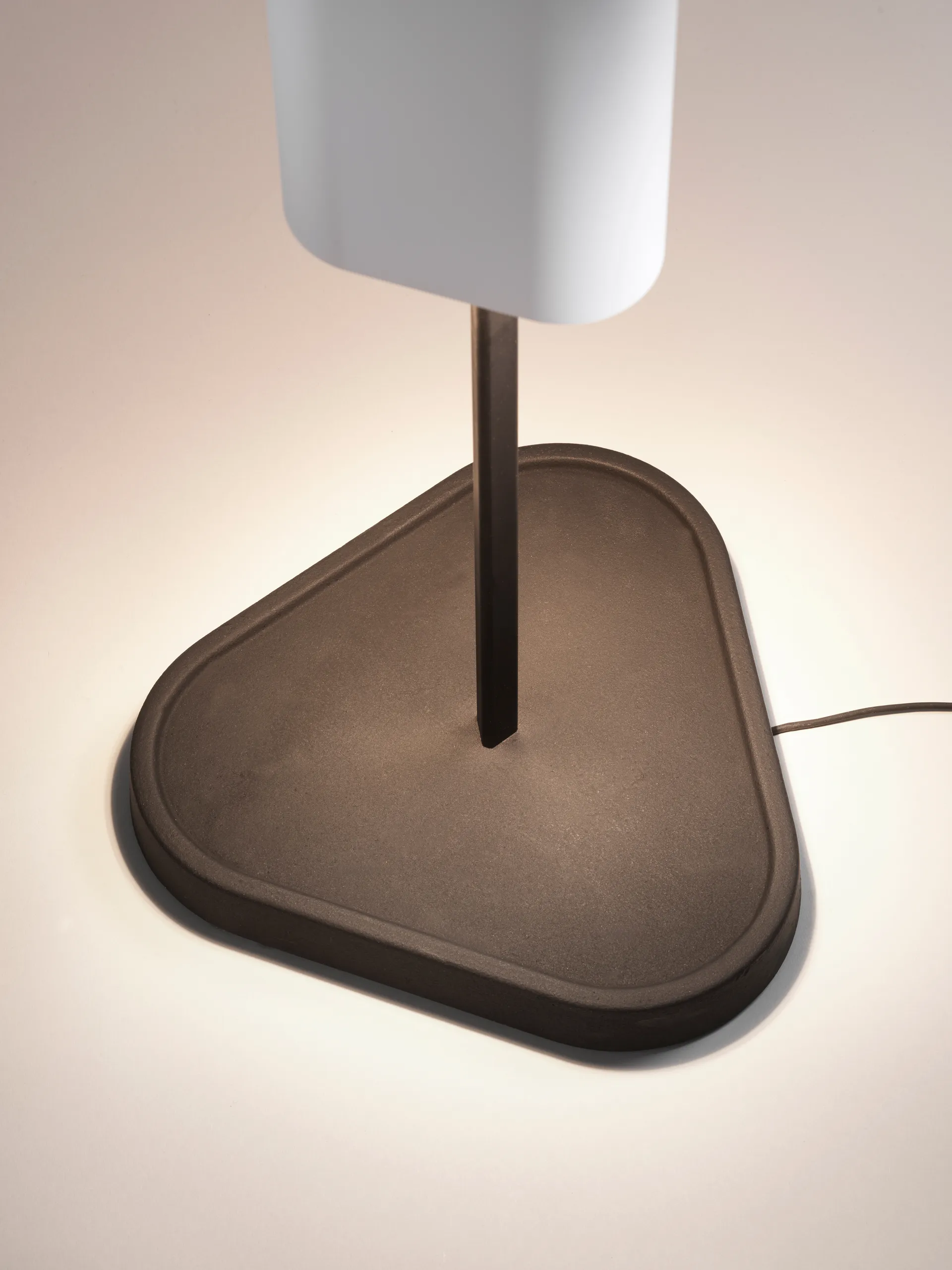 EMI Stehleuchte 170 cm, Off white Flos