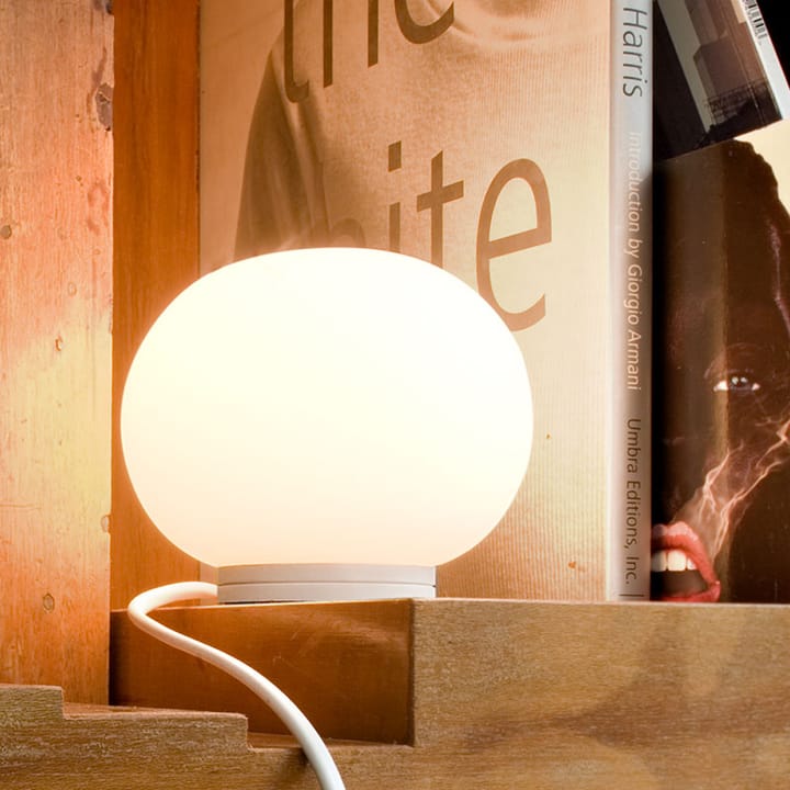 Glo-Ball Mini T Tischleuchte, Weißes Opalglas Flos