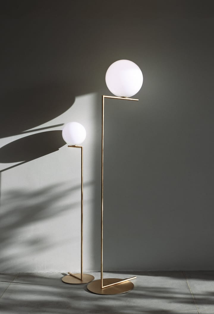 IC F1 Stehleuchte 135 cm, Gold Flos