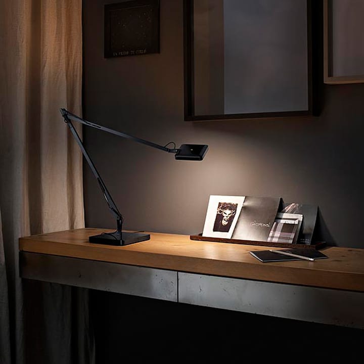Kelvin T LED Tischleuchte, Weiß hochglänzend Flos