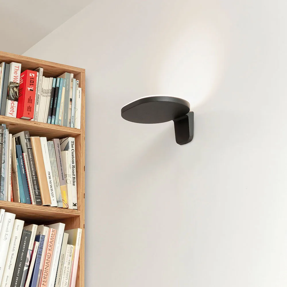 Oplight W1 Wandleuchte, Schwarz Flos