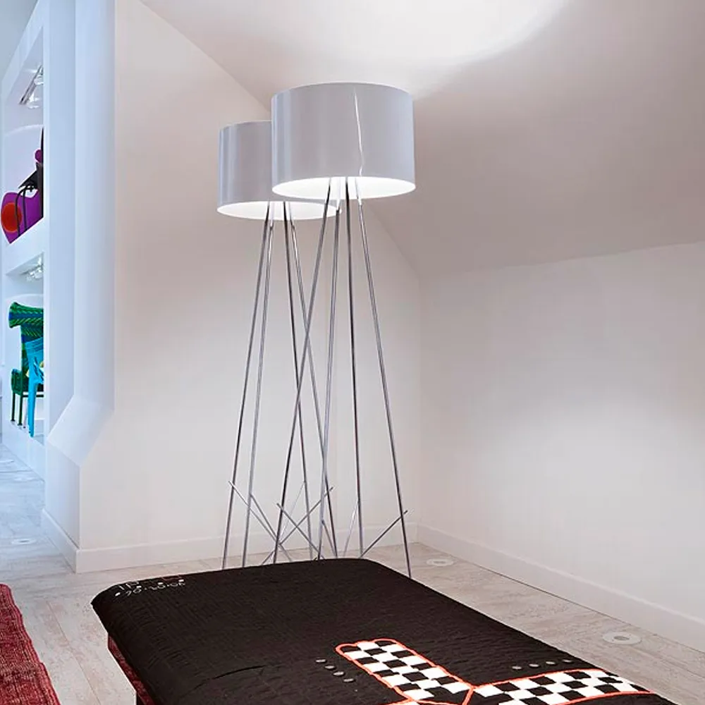 Ray F2 Stehleuchte, Glas klar Flos