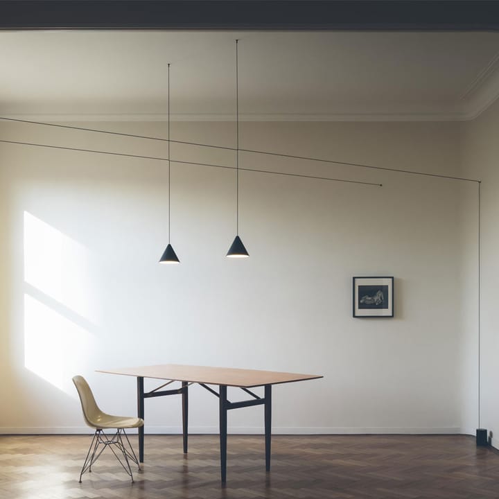 String Light Cone Pendelleuchte, Weiß, 12 m Kabel Flos