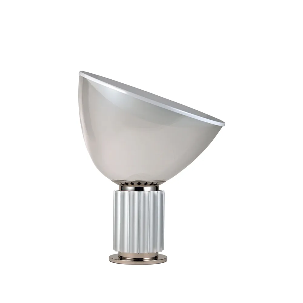 Taccia Small Tischleuchte LED 48,5 cm, Silber-Glaskuppel Flos