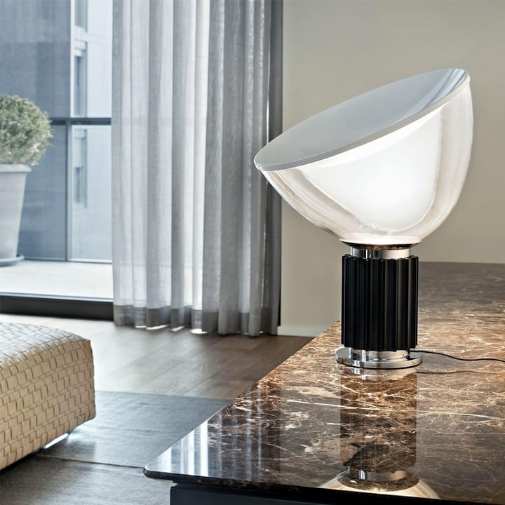 Taccia Tischleuchte LED 64,5 cm, Schwarz Flos