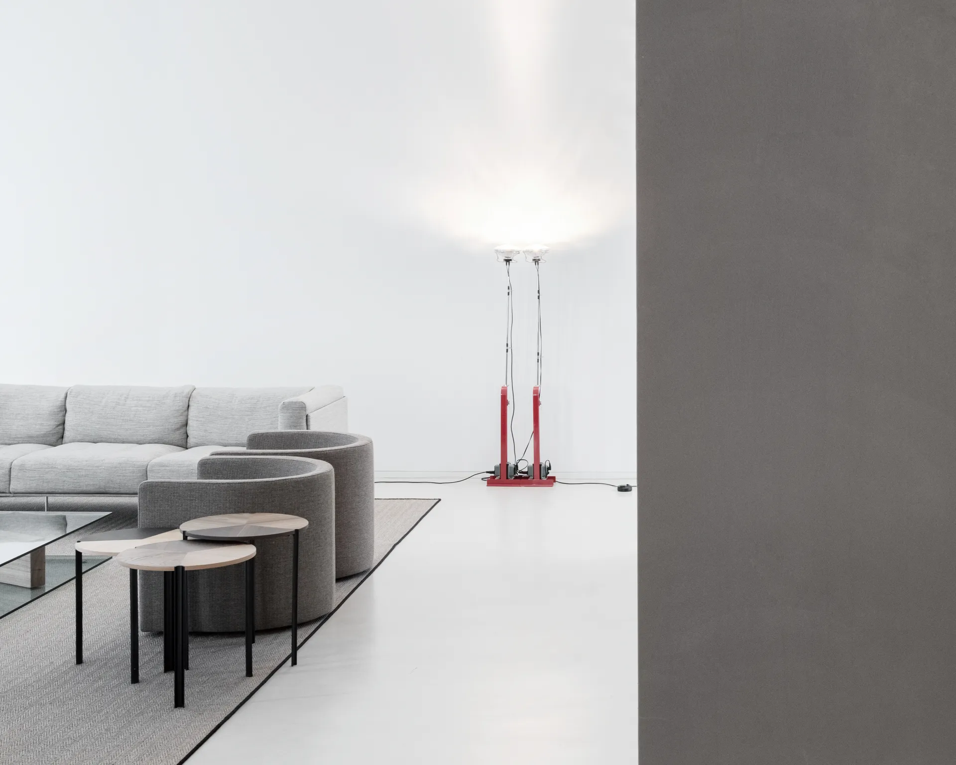 Toio LED-Stehleuchte - Rot (GB),  Flos