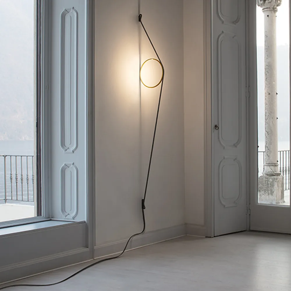 Wirering Wandleuchte, Rosa-schwarz Flos