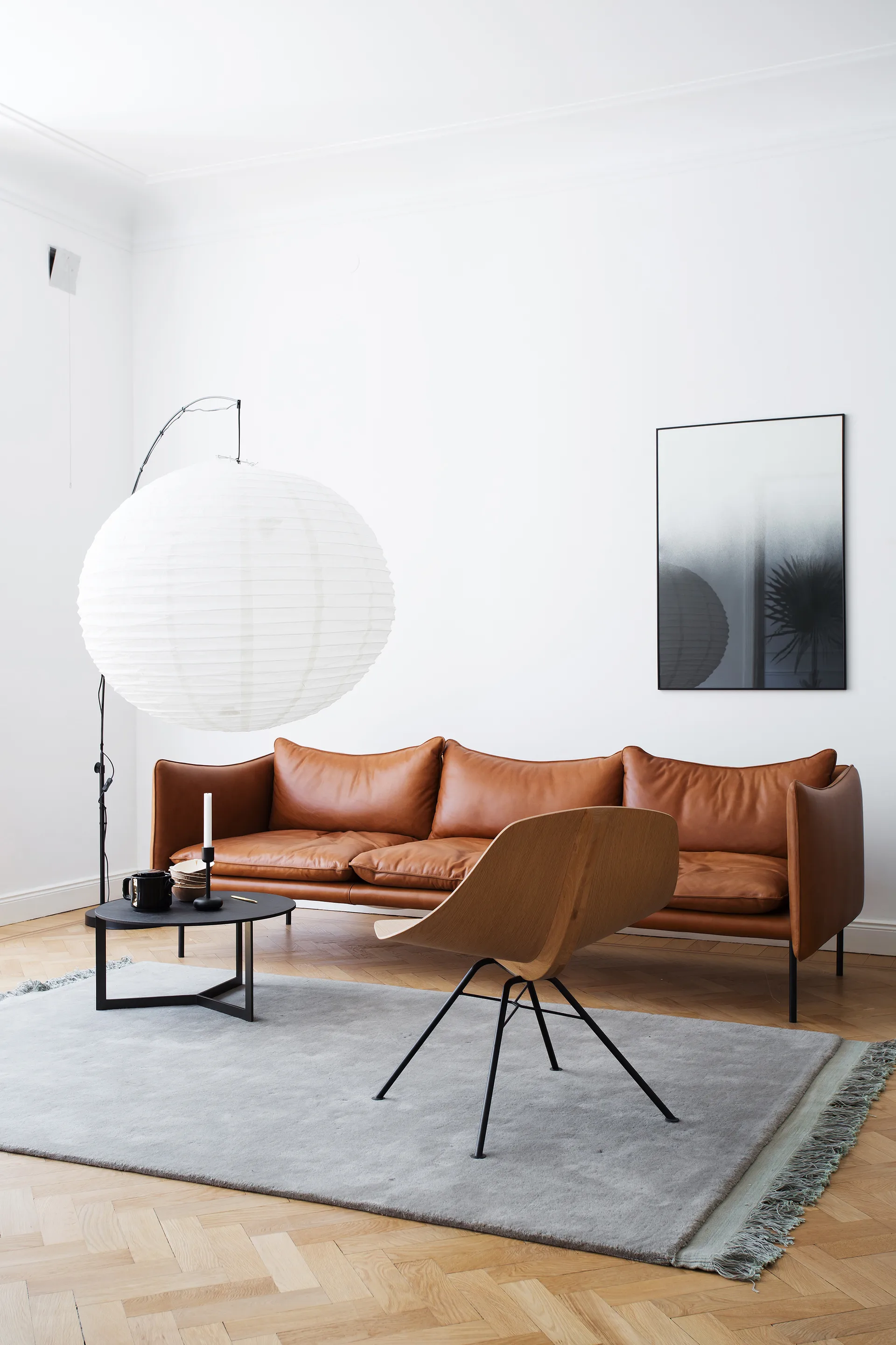 Tiki Sofa 3-Sitz, Vintage cognac-svarta Stahlbeine Fogia