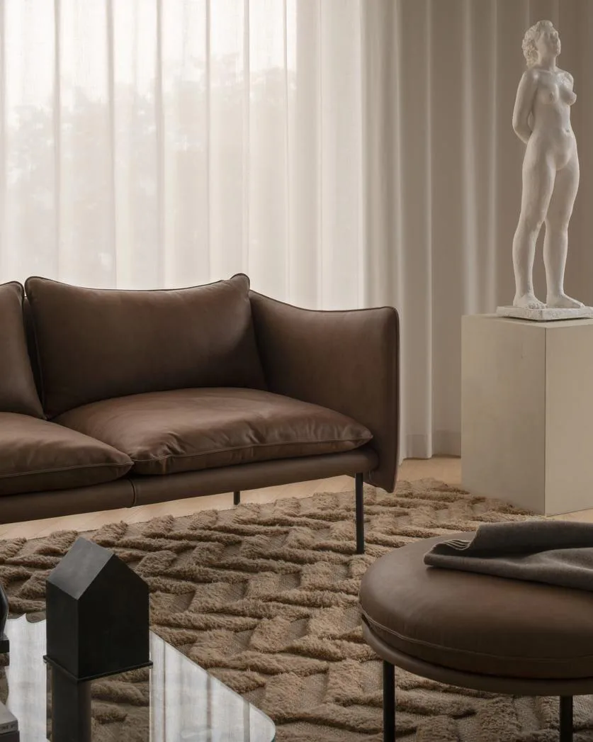 Tiki Sofa 3-Sitz, Vintage Tabacco-schwarz Stahlbein Fogia