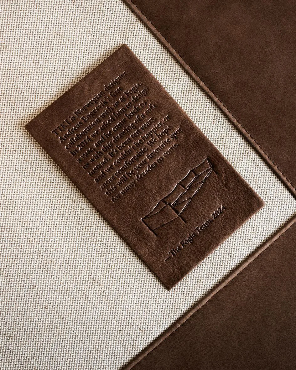 Tiki Sofa 3-Sitz, Vintage Tabacco-schwarz Stahlbein Fogia