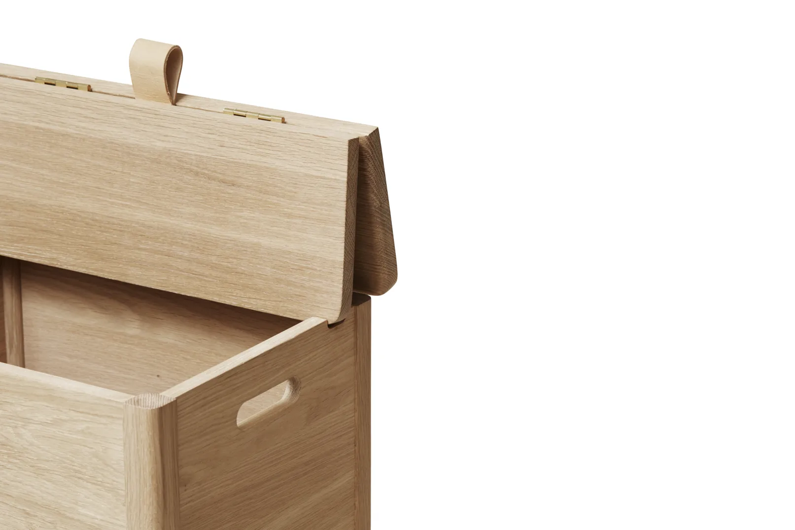 A Line Wäschekorb, Weiße Eiche Form & Refine