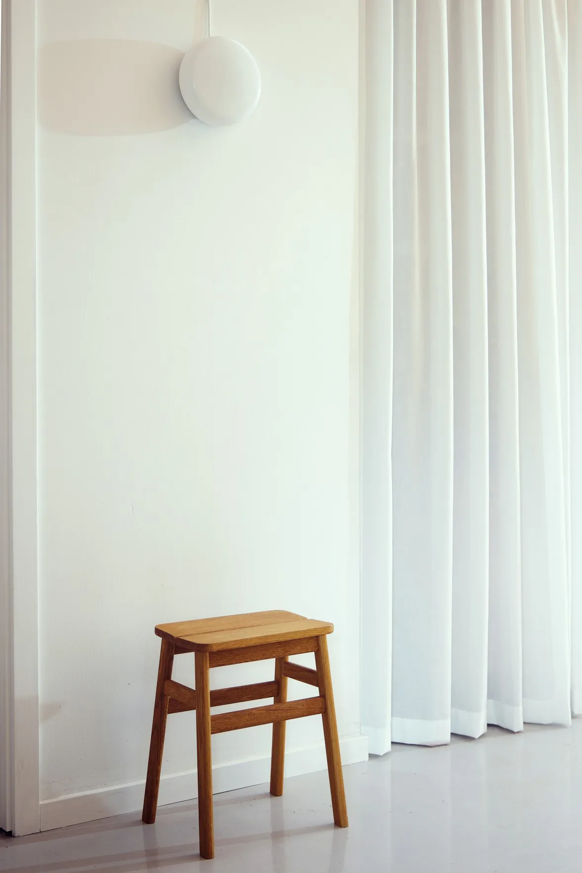 Angle Standard Hocker 45 cm, Eiche Form & Refine