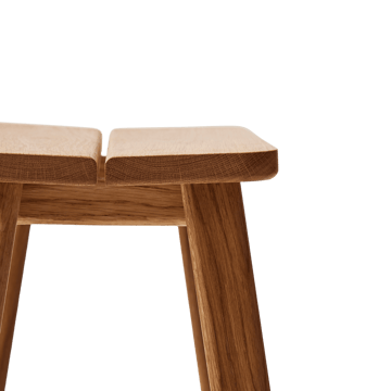 Angle zusammenklappbar Hocker - Eiche - Form & Refine