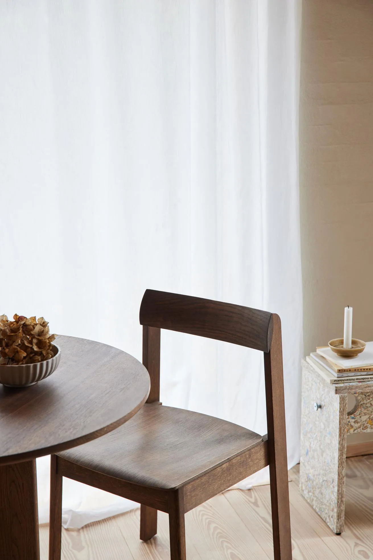 Blueprint Stuhl, Geräucherte Eiche Form & Refine