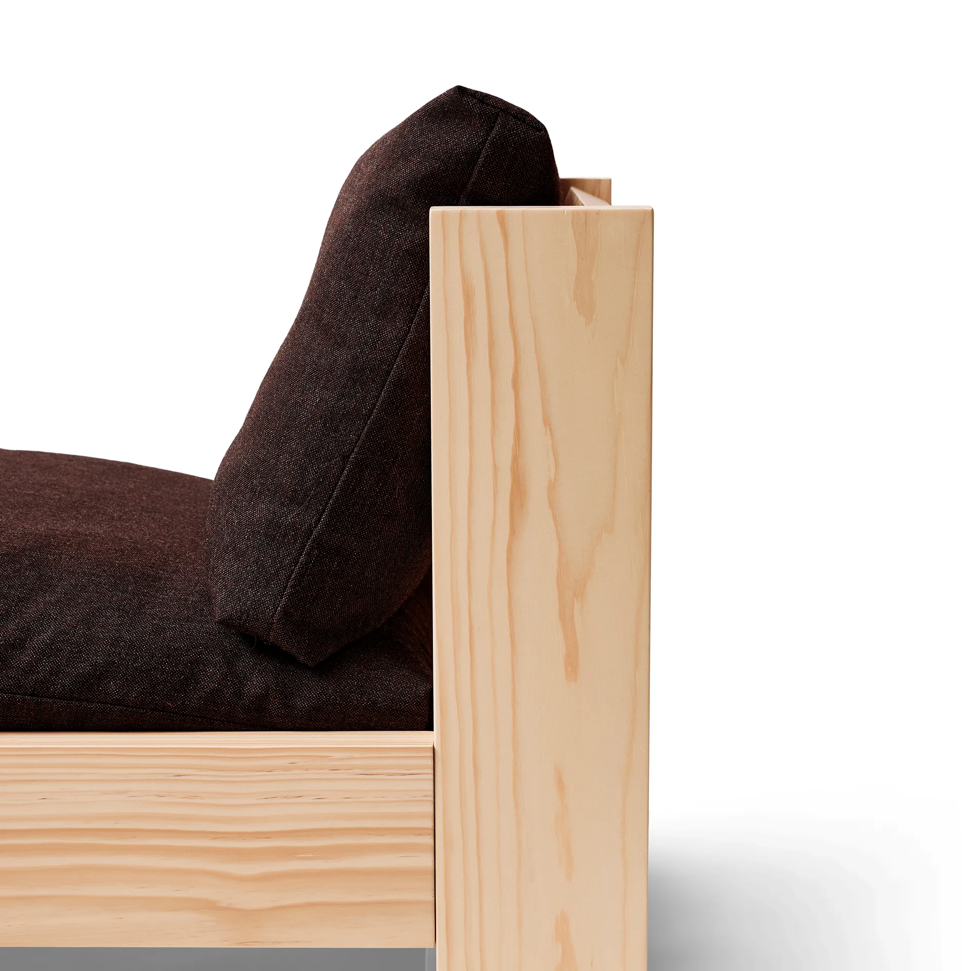 Icon Loungesessel, Technicolor 0370-furu Form & Refine