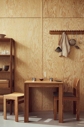Sonder Stuhl - Eiche - Form & Refine