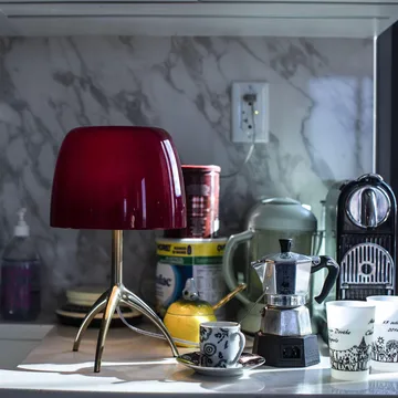 Lumiere Piccola dimmbare Tischleuchte - Kirschrot Schirm-Aluminiumfuß - Foscarini