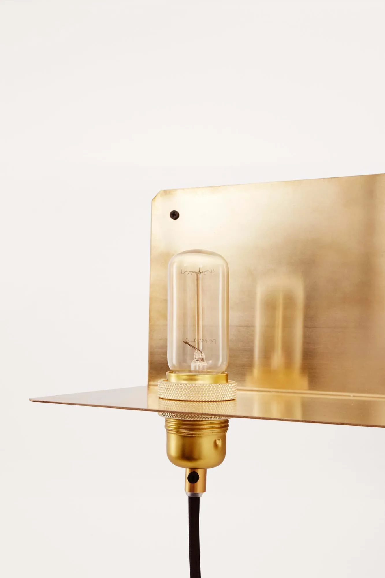 90° Wall Light Wandleuchte, Brass FRAMA