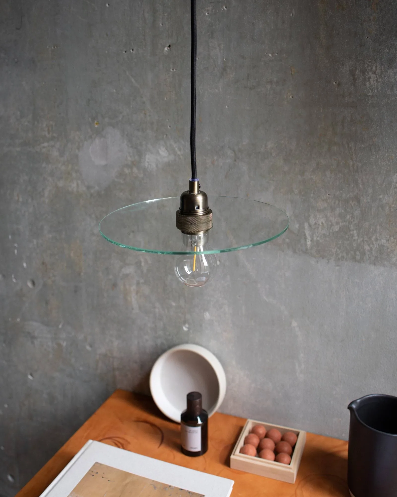 Circle Shade Pendelleuchte, Klarglas-Stahl, Ø25 cm FRAMA