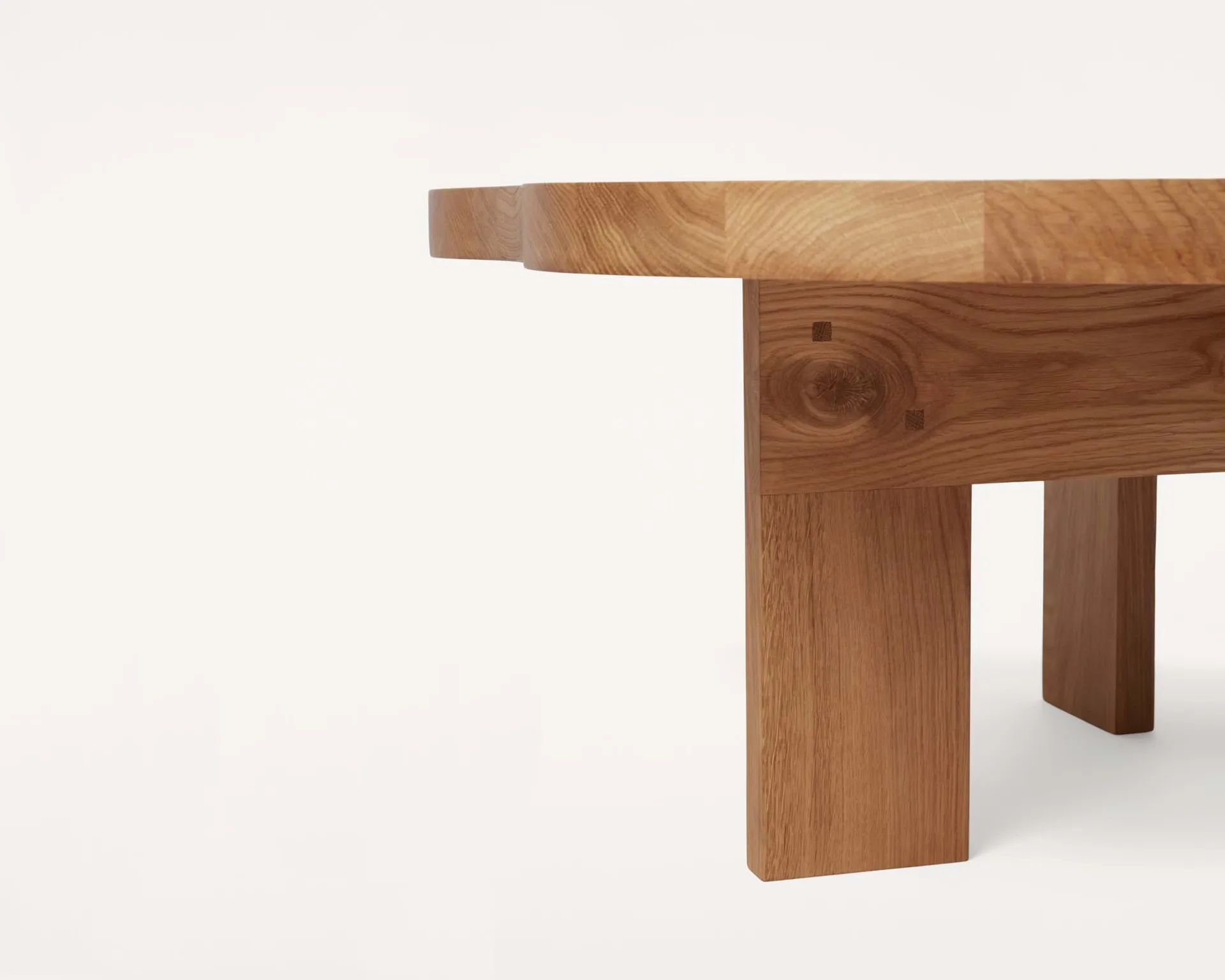 Farmhouse Pond Couchtisch, Eiche, 78x93,6x37 cm FRAMA