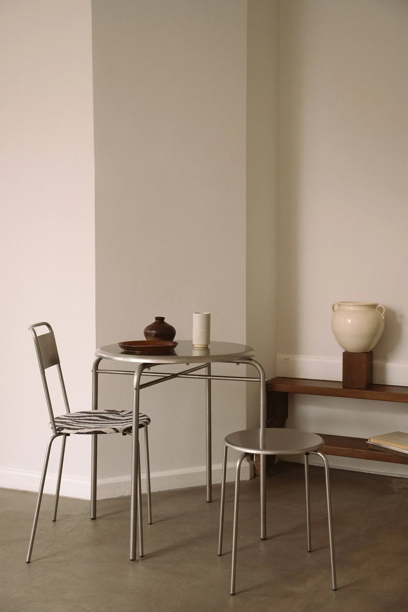 Petit Rond Tisch, Edelstahl, Ø65x73 cm FRAMA