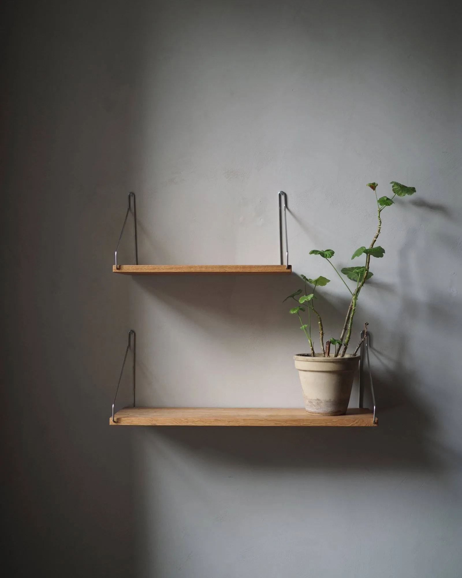 Single Shelf Wandregal, Eiche-Edelstahl, 60x20 cm FRAMA
