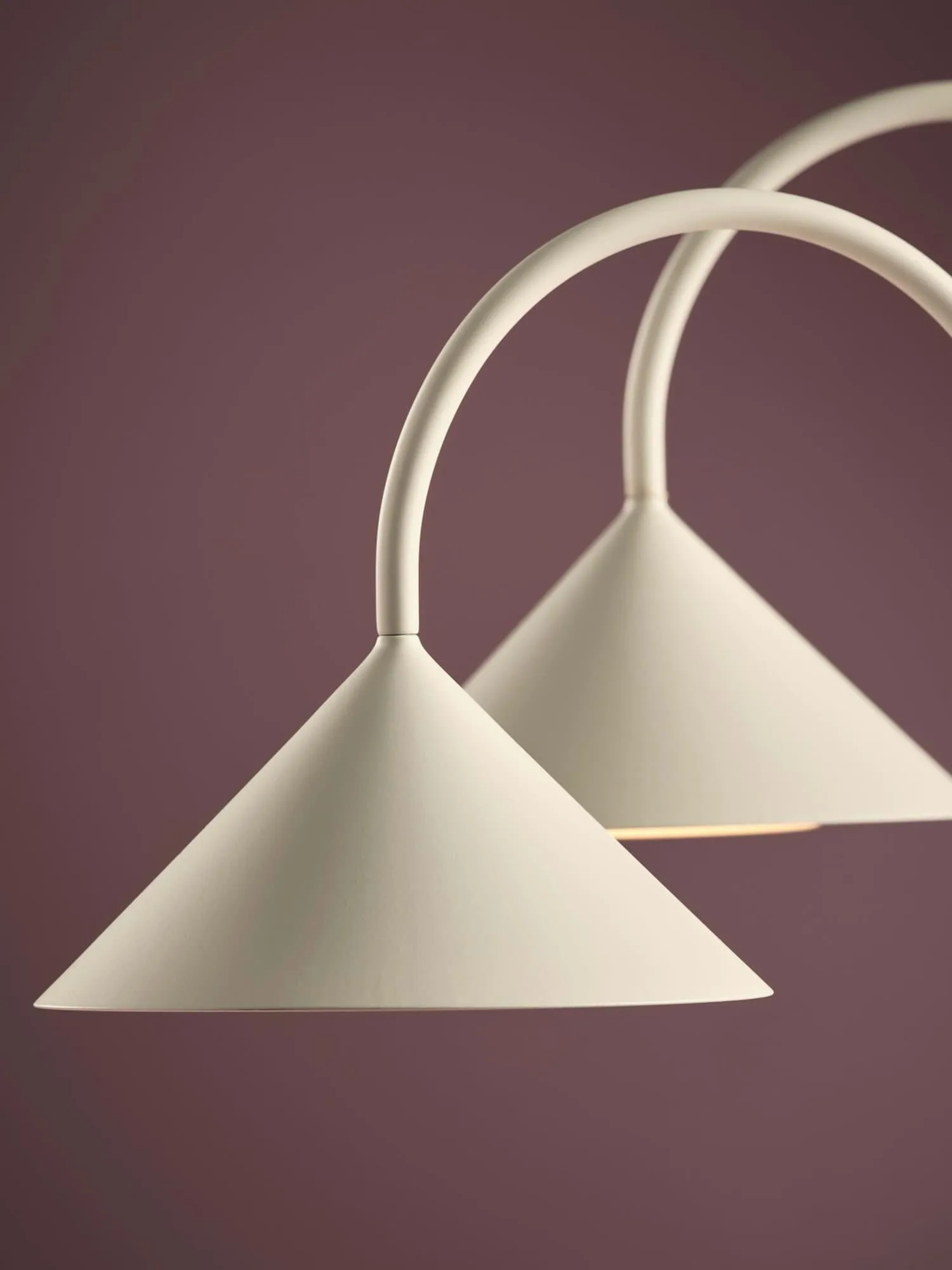 Grasp tragbare Tischleuchte, Matt White, 47 cm Frandsen