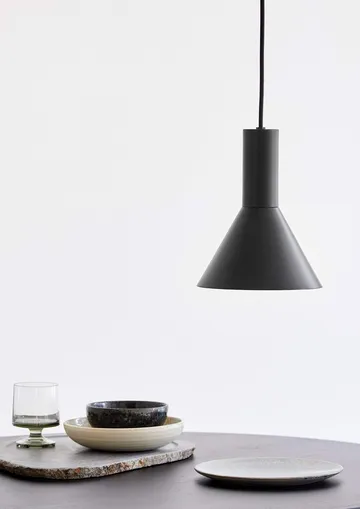 Lyss Pendelleuchte - Matt black, Ø18 cm - Frandsen