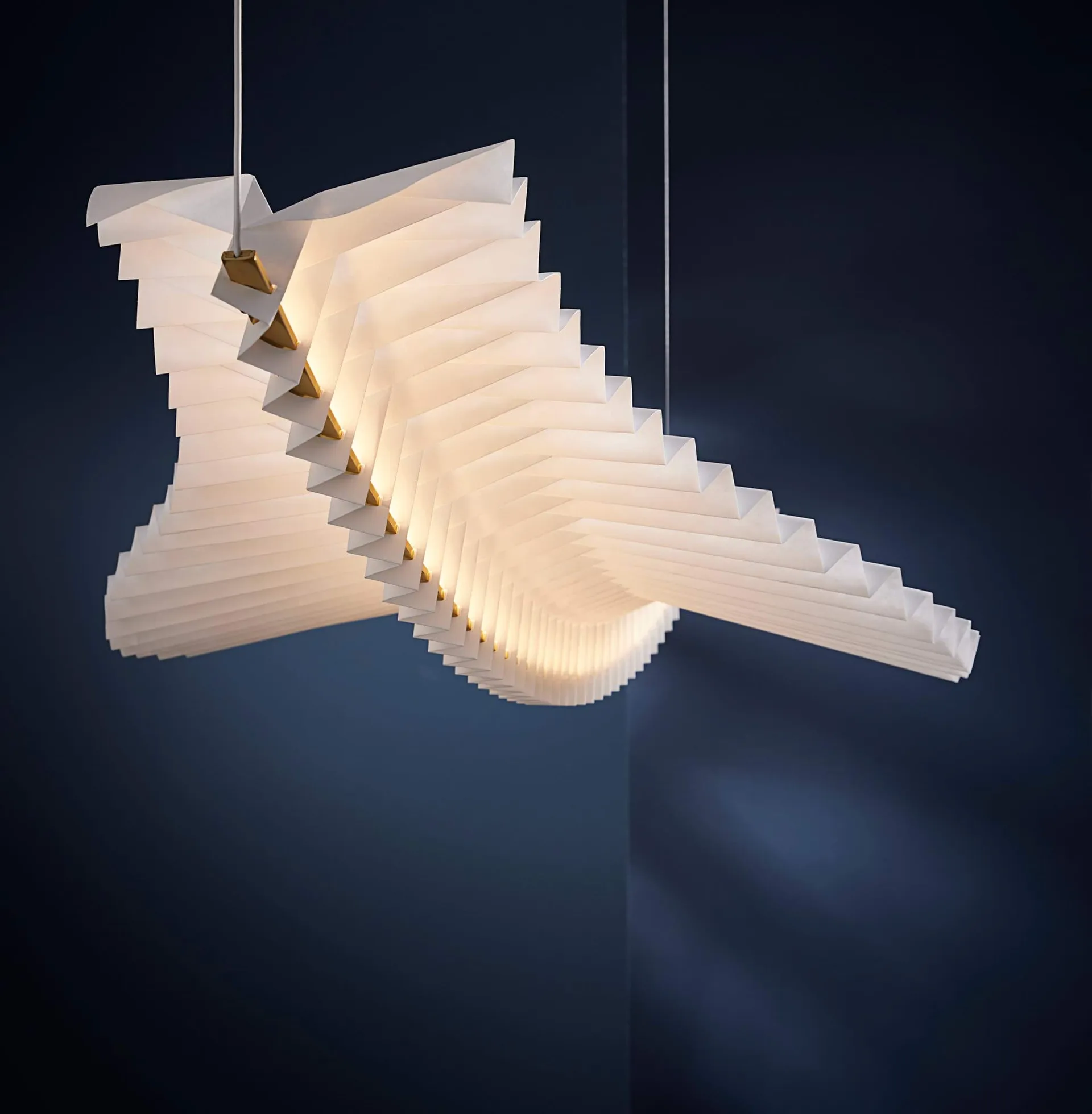 Sora Pendelleuchte, Solid brass-white Frandsen