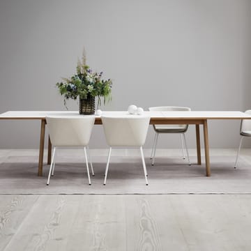 Ana Esstisch 220-320x95 cm - Das Nanolaminat vit-såpad ek - Fredericia Furniture