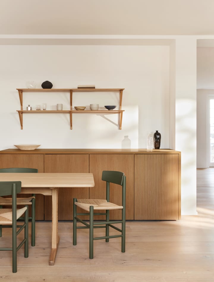 BM29 Regal 149x61 cm, Eiche lackiert Fredericia Furniture