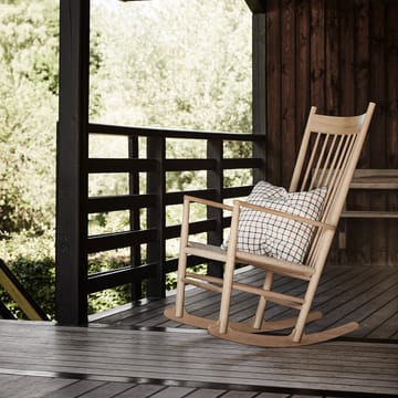 J16 Schaukelstuhl - Schwarz-schwarzlackierte Eiche - Fredericia Furniture