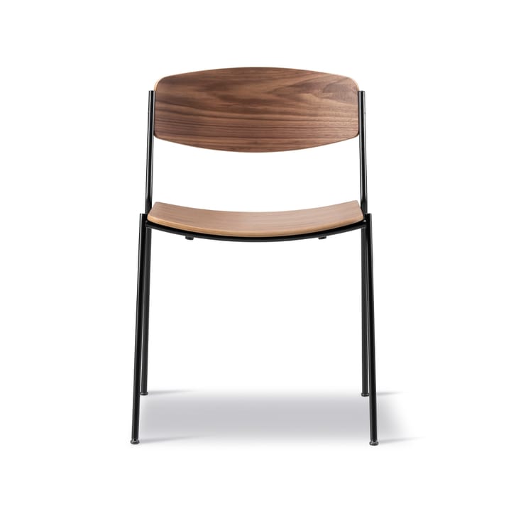 Lynderup 3080 Stuhl - Lackiertes Walnuss-schwarz Stahlgestell - Fredericia Furniture