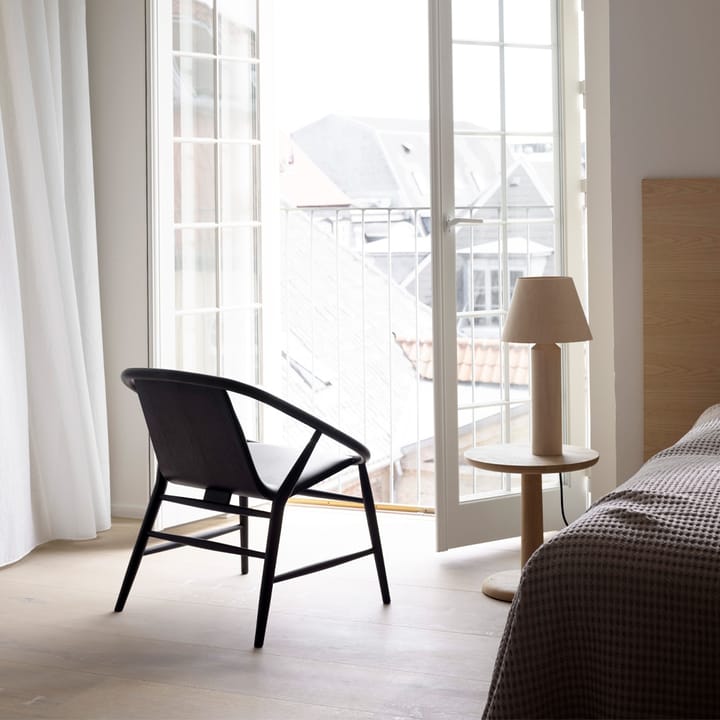 Pon Couchtisch, Geräucherte Eichenöl, Ø40 cm Fredericia Furniture