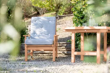 05 Sessel - Redwood - Fri Form