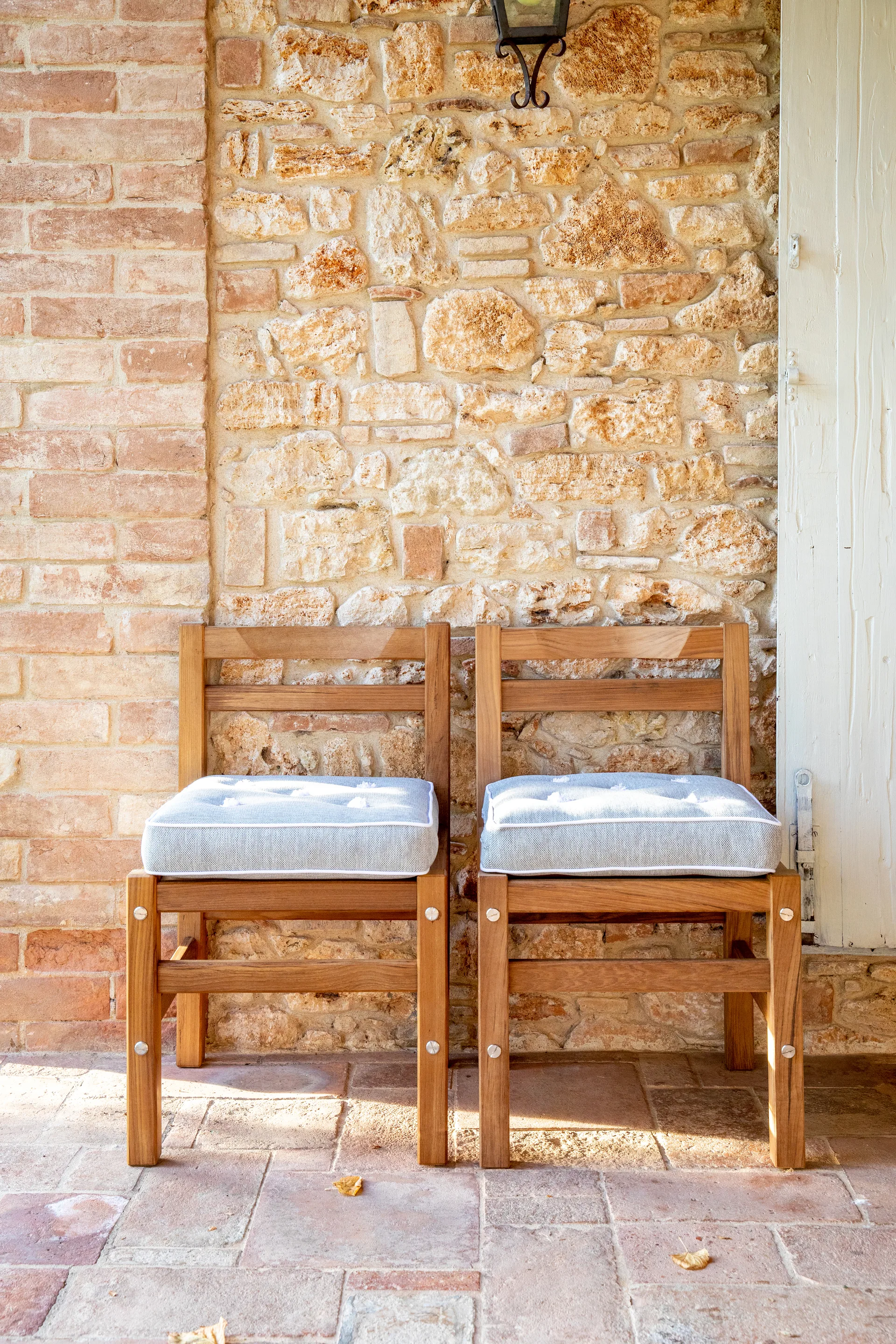 06 Stuhl, Teak Fri Form